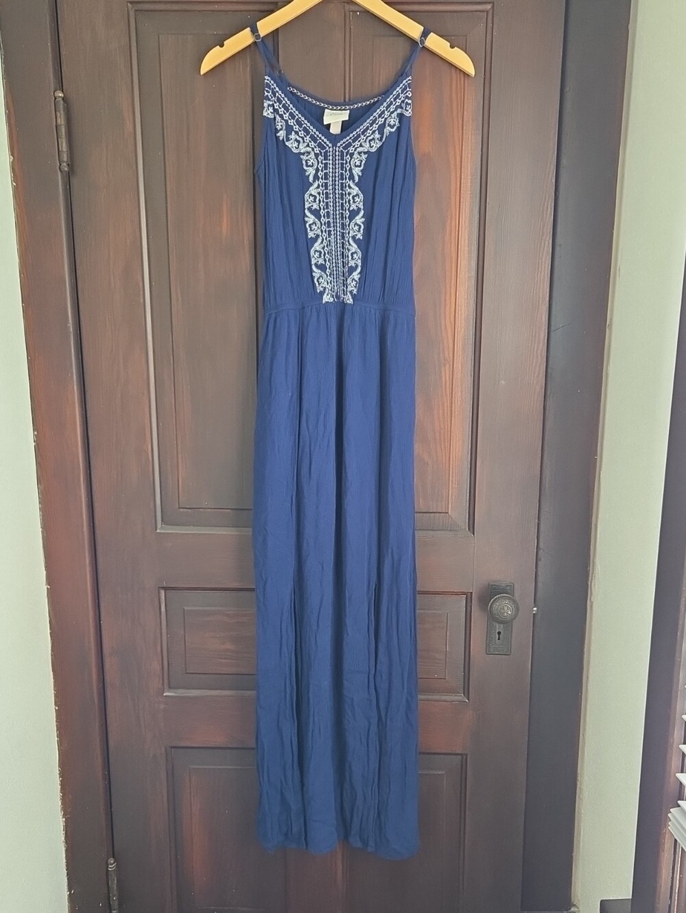 Knox Rose Navy Maxi Dress with White Embroidery